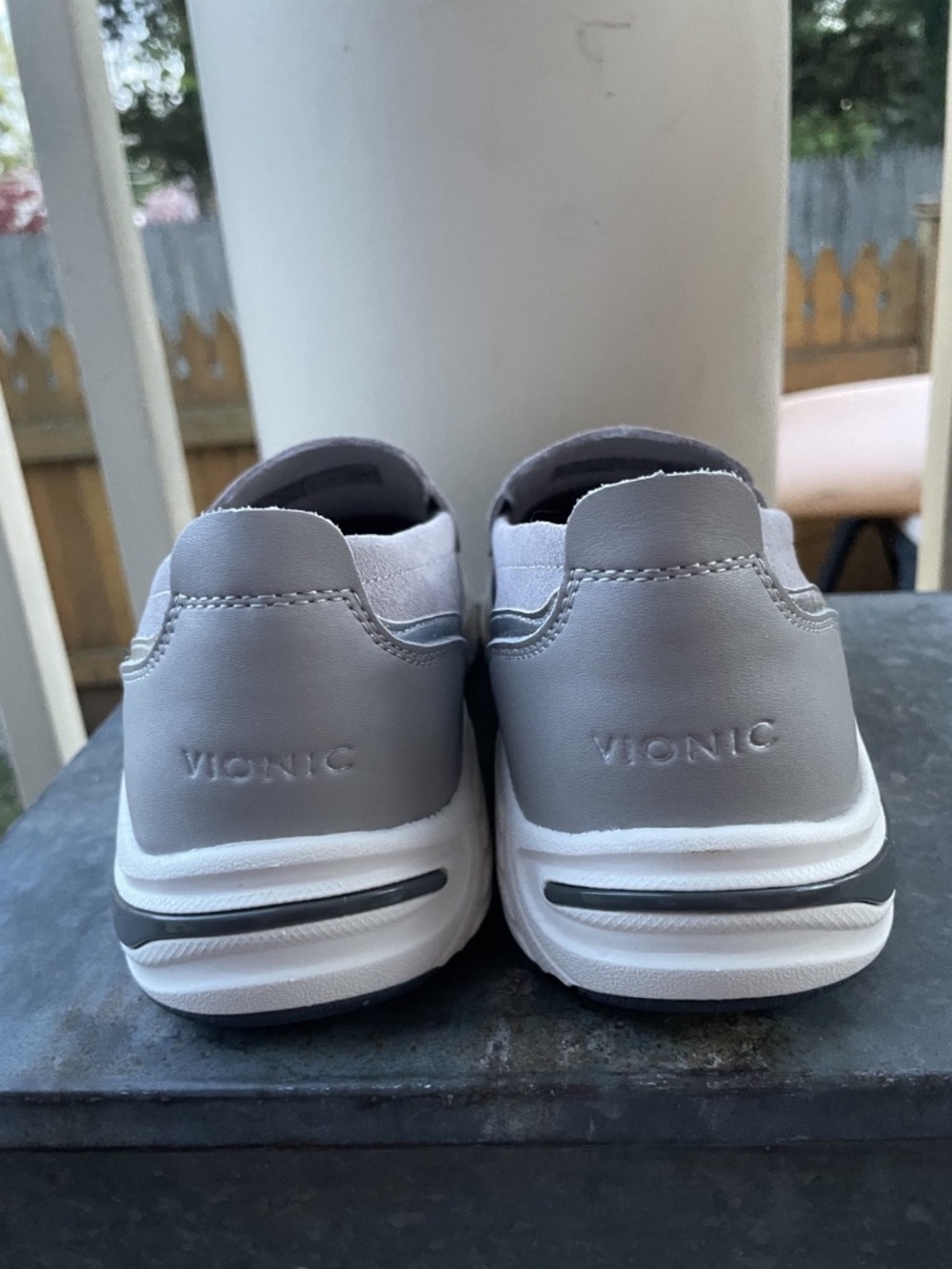 Women's Vionic Gray Slip-on "Walk Roam Slip on" Sneakers Size 8 - Picture 2 of 7